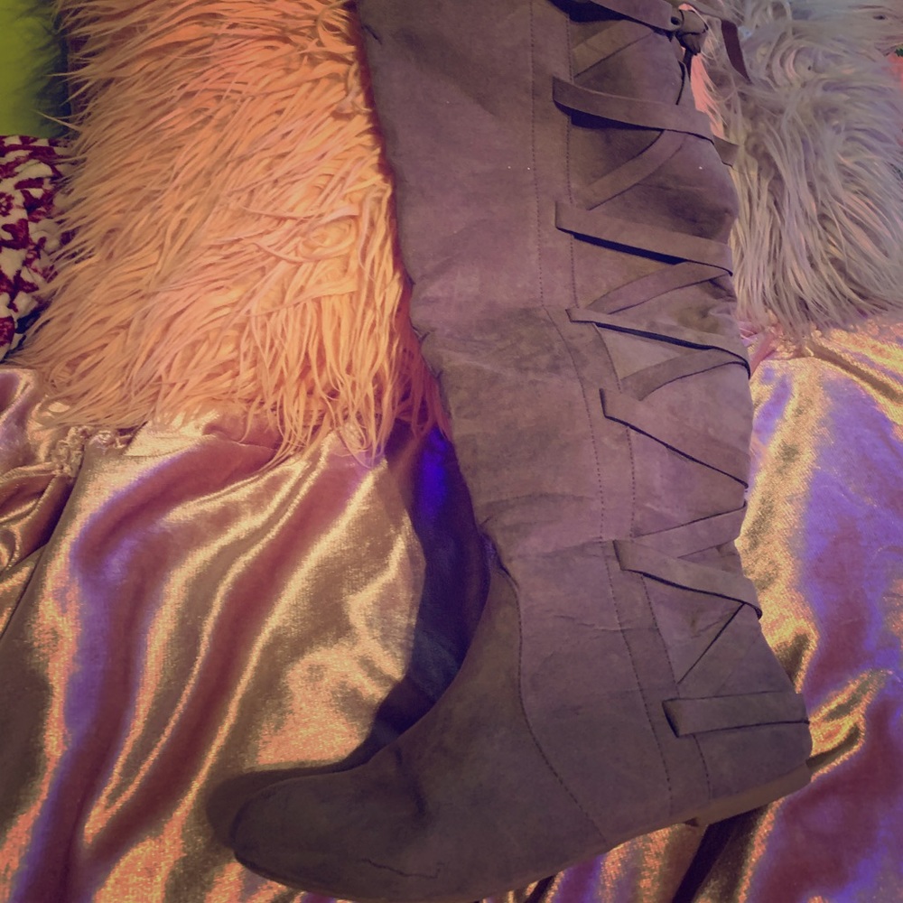 *SALE!* Over the knee comfy boots